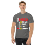 NEED BRAVO Unisex-T-Shirt – Weinrot / S – Printoo Shop – 3426987_12634