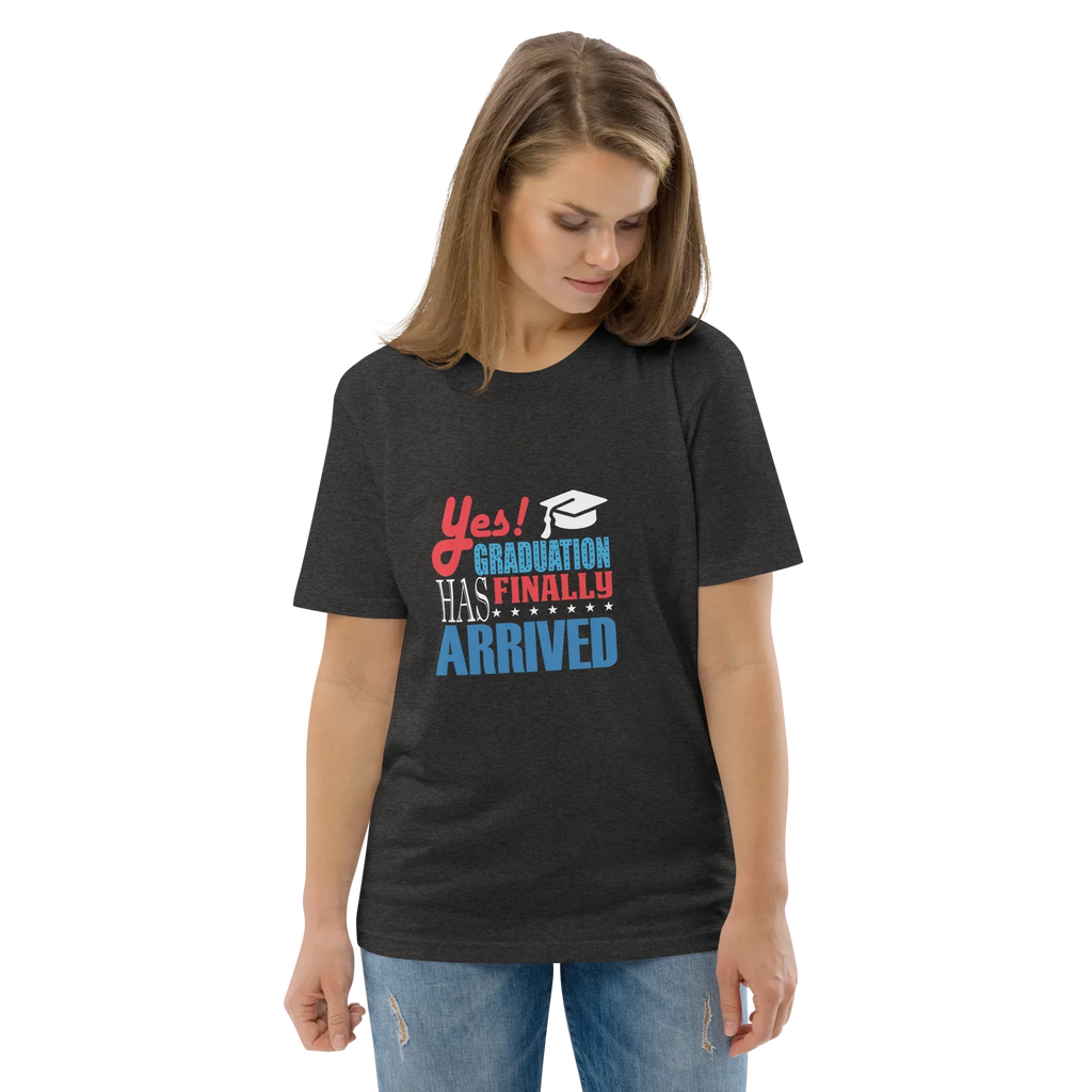 FINALLY GRADUATED unisex t-shirt - - Graduation shirts - Printoo Shop
